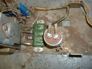 Local Loop resistor and capacitor